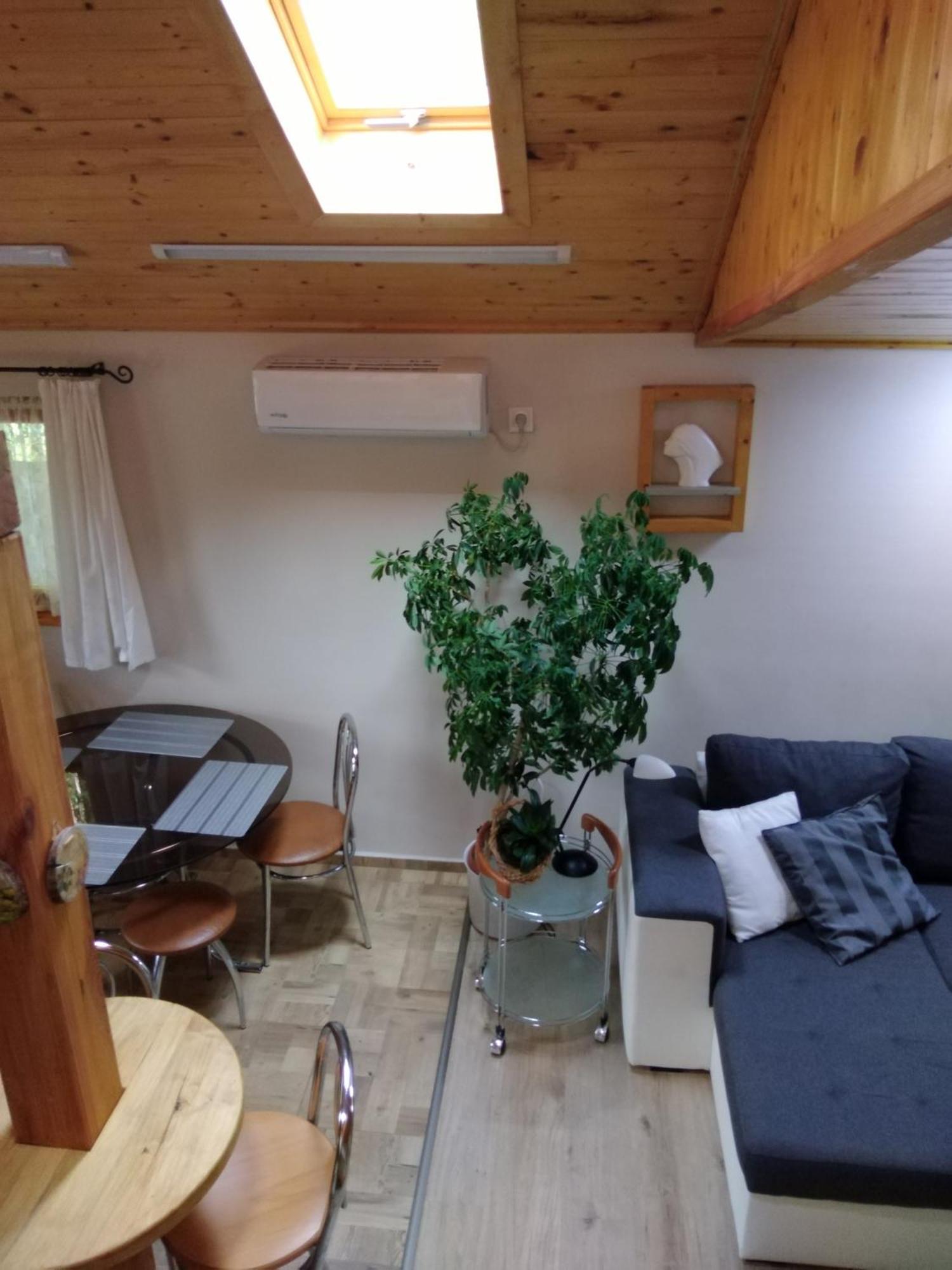 Rózsadomb Apartman Zalakaros Exterior foto