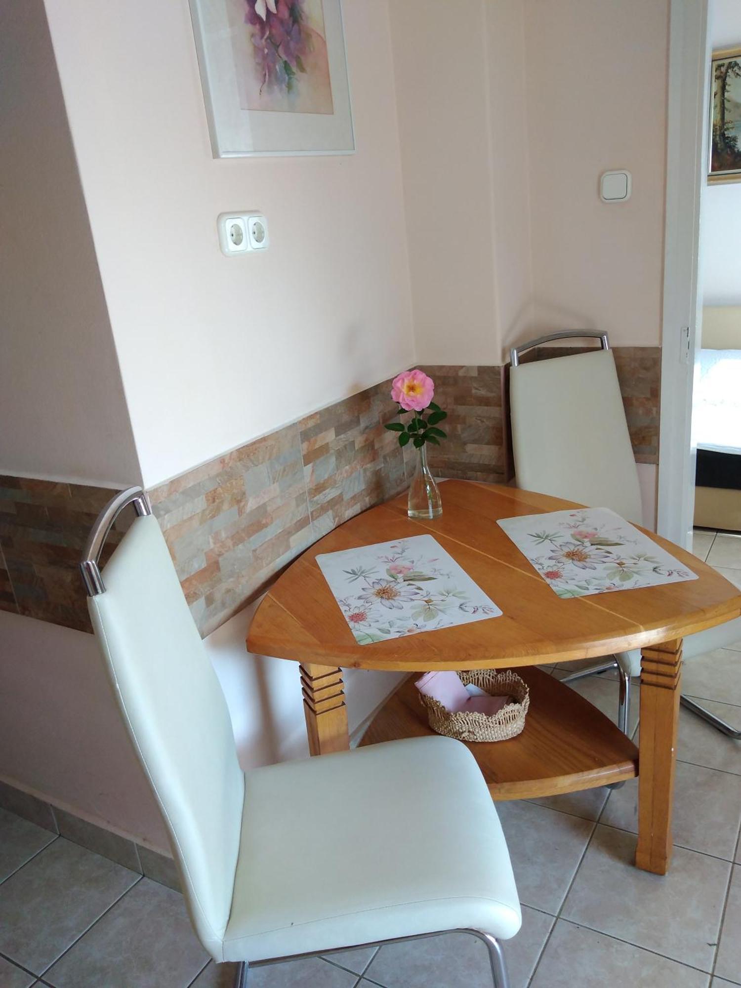 Rózsadomb Apartman Zalakaros Exterior foto