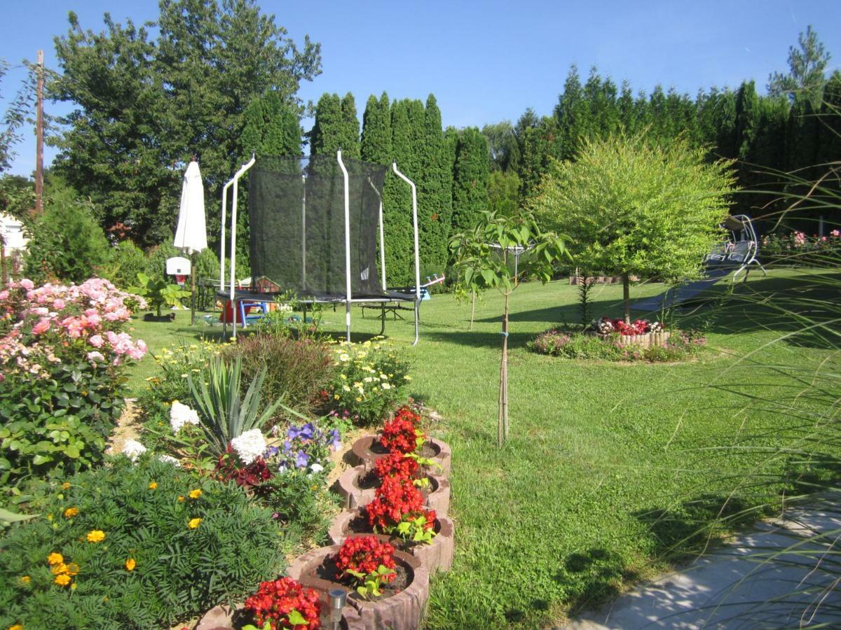 Rózsadomb Apartman Zalakaros Exterior foto